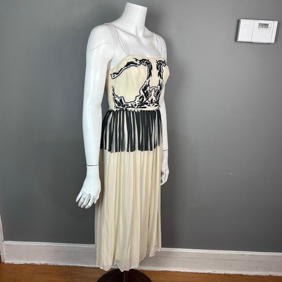 Slide dress size 6 midi embroidered Runway coquette Royal Nicole Miller - Picture 2 of 13
